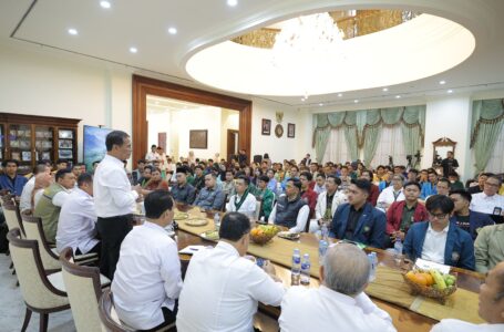 118 Badan Eksekutif Mahasiswa dan Mentan Amran Bertemu Berdialog Program Prioritas Pemerintah